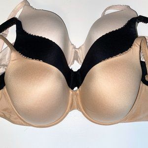 Sold! VS Bra Bundle